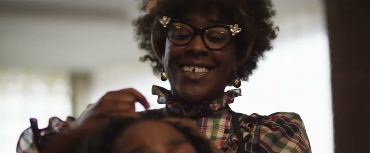 Still from Nutty Beautician